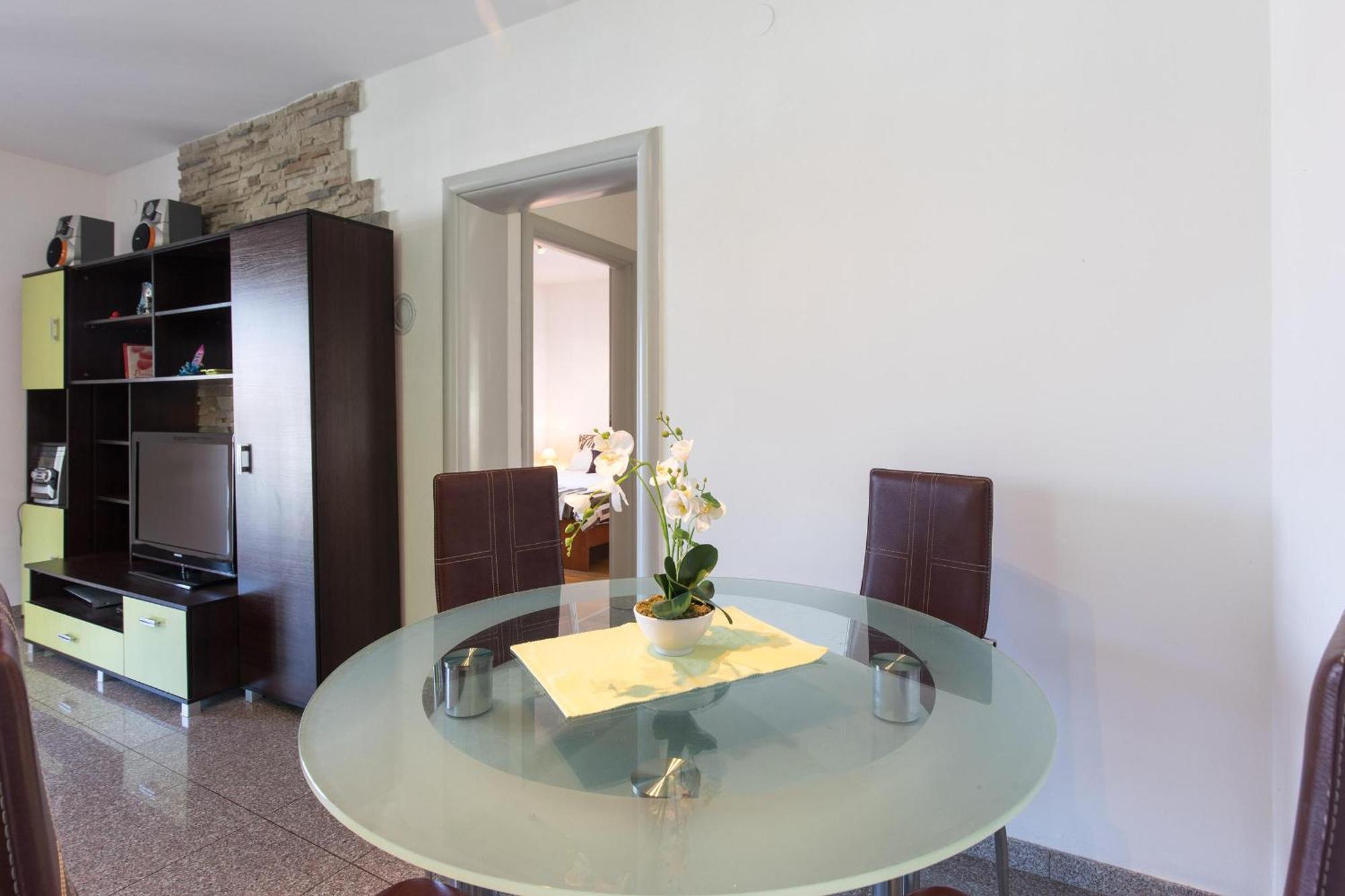 Holiday Home Ore มาลินสกา ภายนอก รูปภาพ