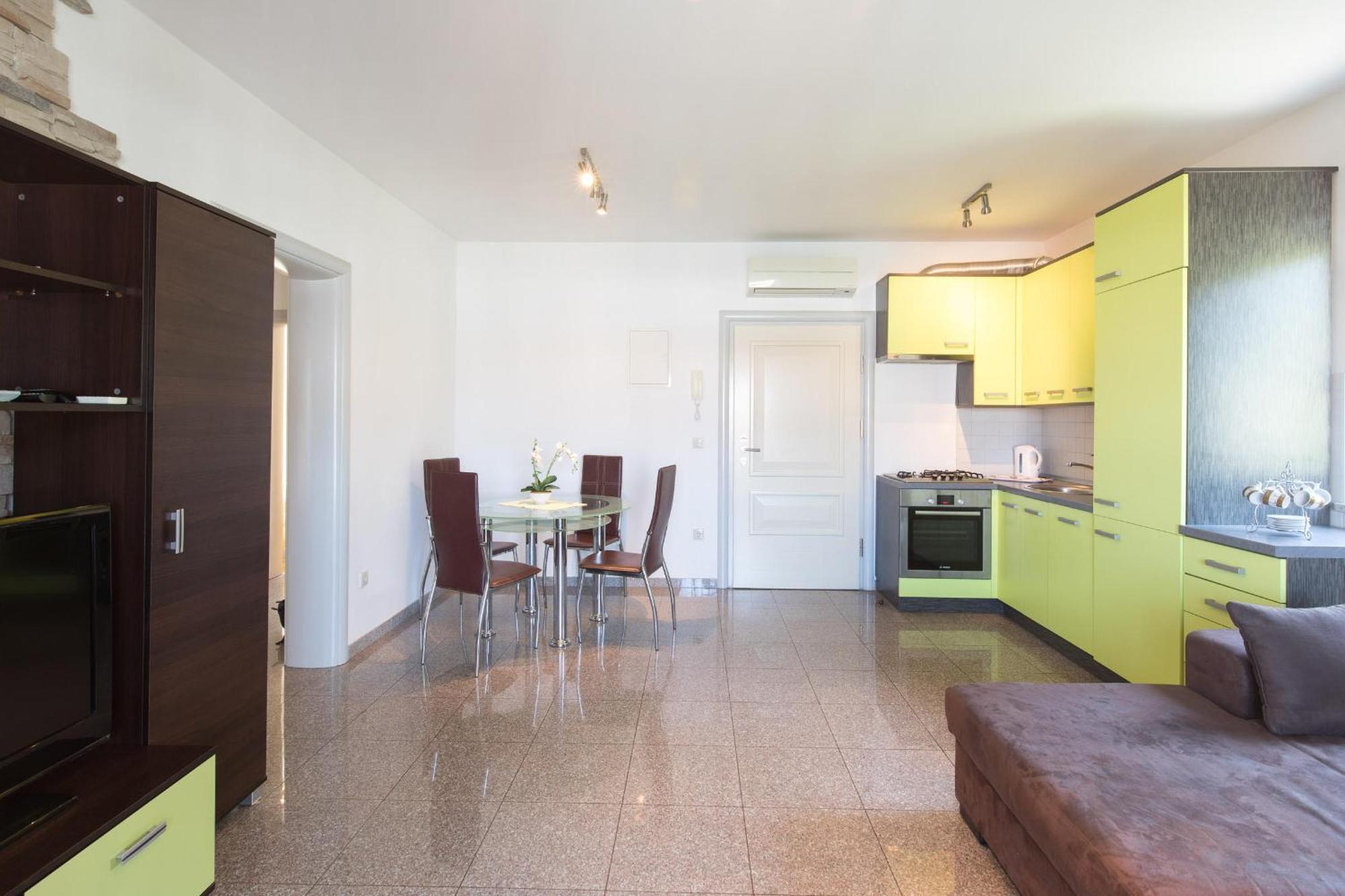 Holiday Home Ore มาลินสกา ภายนอก รูปภาพ